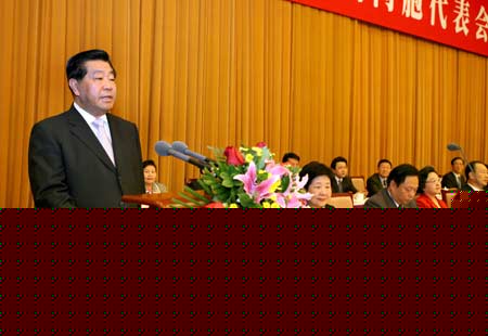 Jia Qinglin, chairman of the National Committee of the Chinese People's Political Consultative Conference (CPPCC), speaks at the 8th congress of the national association of Taiwan compatriots which was held in Beijing, capital of China on Dec. 5, 2007.