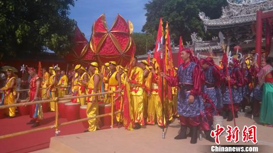 三千兩岸信眾福建東山祭關帝