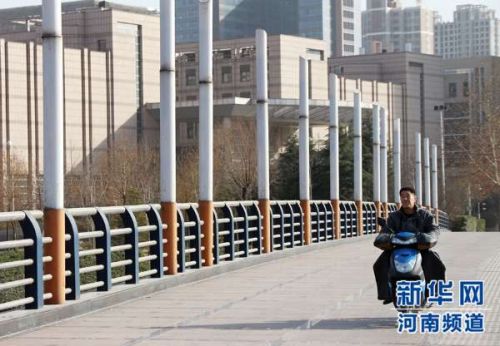 鄭州香煙大橋地址在哪 路人經過都忍不住多看幾眼