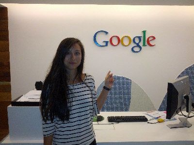 外傳為Google共同創辦人布爾的情人Amanda Rosenberg。(美國《世界日報》取自Google+)