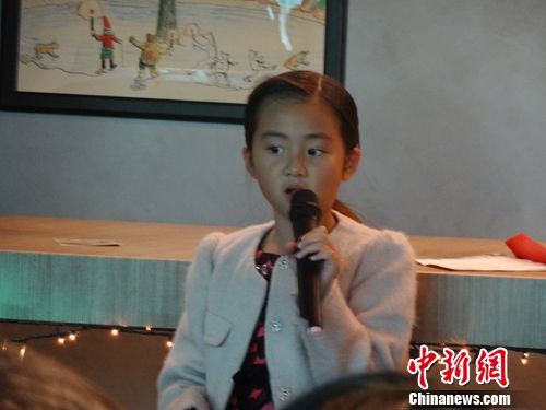 黃磊女兒翻譯童話書 稱未來只想當導演、演員 黃磊女兒翻譯童話書 稱未來只想當導演、演員