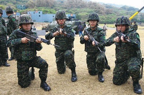 臺海軍陸戰隊虎斑迷彩服將改換數字迷彩