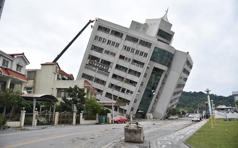 雲門翠堤大樓.jpg