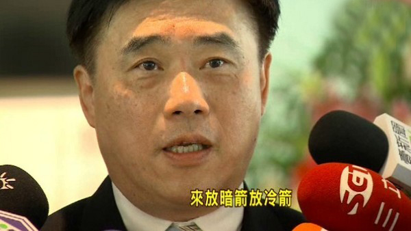 郝龍斌怒批柯文哲：躲在背後放冷箭的“小人、癟三”