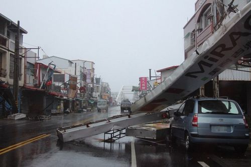 臺東有飯店救災顯“冷漠”休息洗澡開價2000台幣