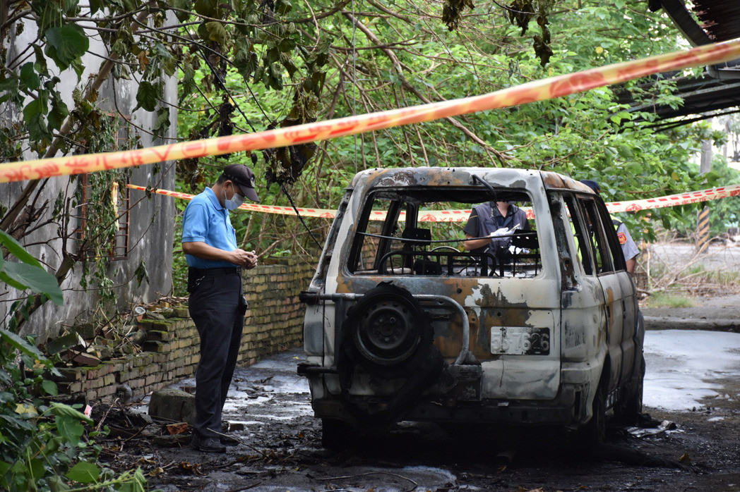 臺灣一遊覽車司機疑因生意不好燒炭身亡。（圖片來源：臺灣《聯合報》）