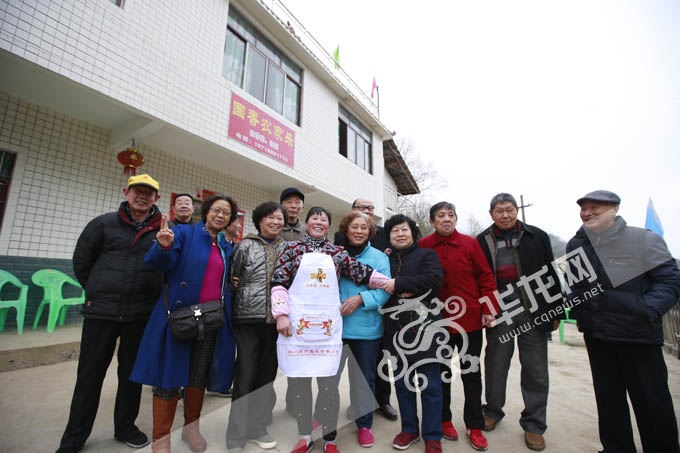 生態扶貧看重慶：鄉村旅遊、高山搬遷實現“雙贏”