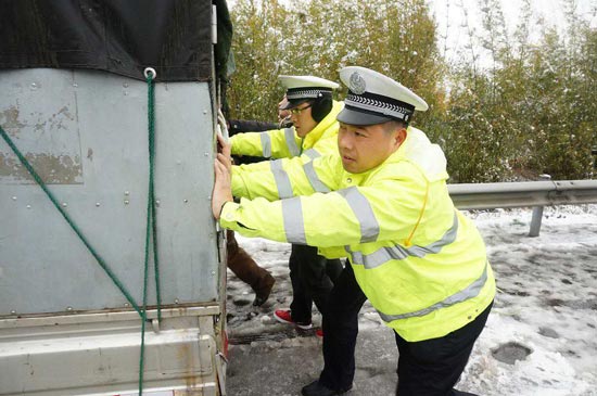 江西省公安廳交警總隊民警 呂凱