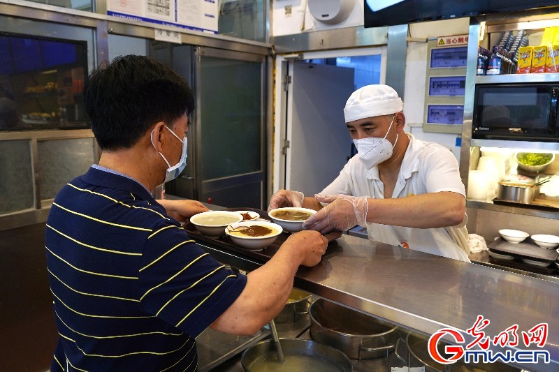 【組圖】北京餐飲業恢復堂食 “煙火氣”回歸