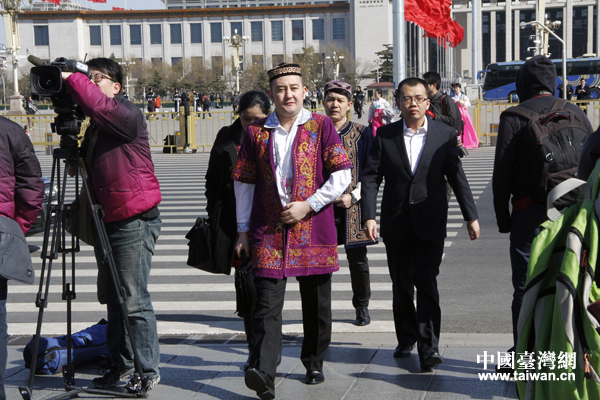 組圖：全國政協十二屆三次會議開幕會掠影