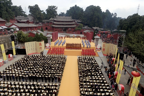 海峽兩岸文昌祭祀大典在文昌帝鄉四川梓潼七曲山大廟隆重舉行