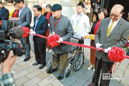 海峽兩岸翰墨名家書畫展臺中開幕展出近300名作