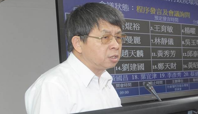 民進黨不問蒼生問鬼神 請出《聖經》佛祖玉皇大帝發誓火電沒污染