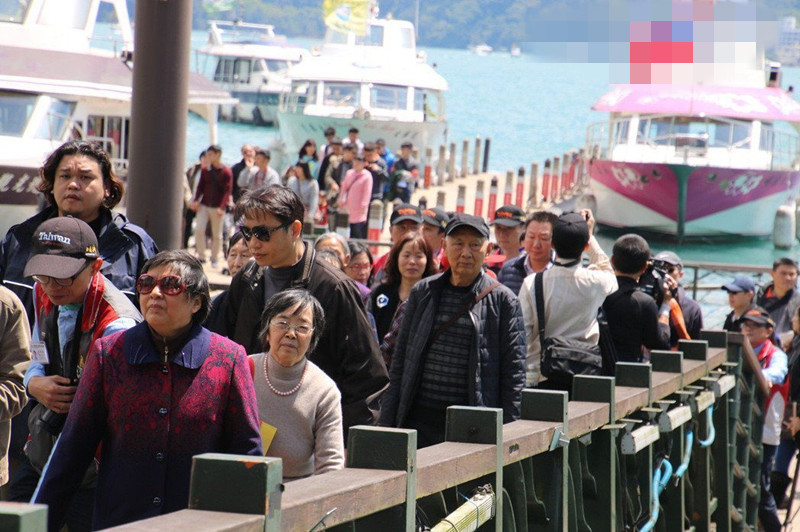 臺灣陸委會：1至4月陸客赴臺總人數減逾五成