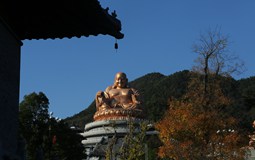 兩岸新媒體大陸行記者團參訪佛教五大名山——雪竇山