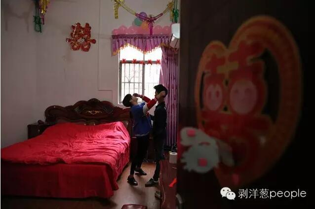 廣西16歲“娃娃夫妻”:我們還沒有養家的能力