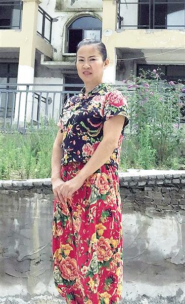 女業主獨住避暑爛尾樓 方圓一公里只有20多戶