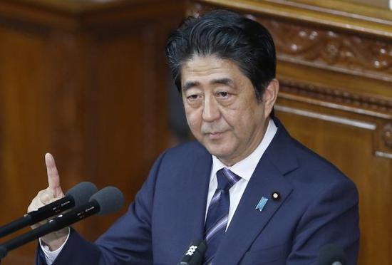 資料圖片:日本首相安倍晉三在國會臨時會議上發表施政演説。新華社美聯