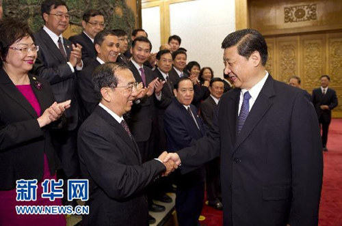 2011年5月11日,時任國家副主席習近平在北京人民大會堂會見澳門中華總商會訪京團全體成員。