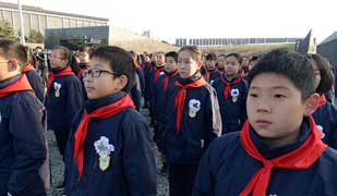 南京大屠殺死難者國家公祭 青少年代表宣讀和平宣言