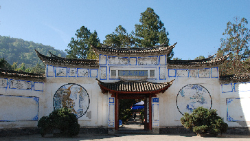 國殤墓園大門_副本1.jpg
