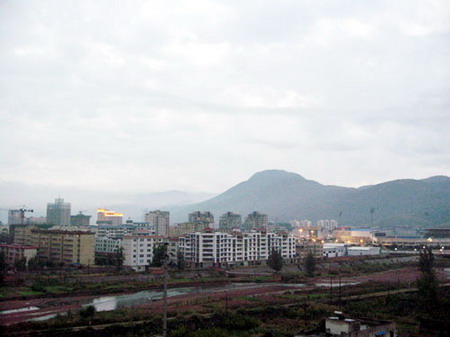 組圖：西昌雨轉晴，嫦娥一號有望按期發射